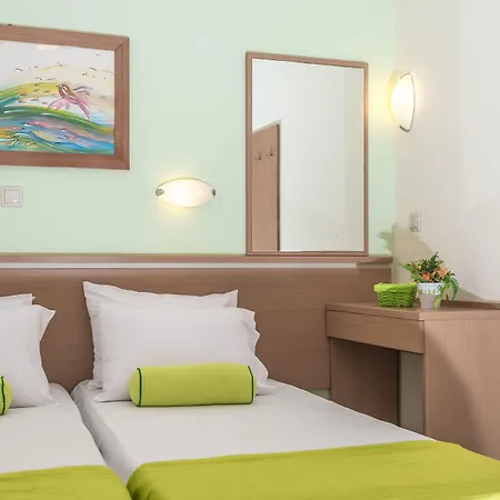 Otel Majestic - Adults Only