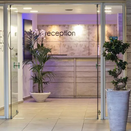 Hotel Majestic - Adults Only