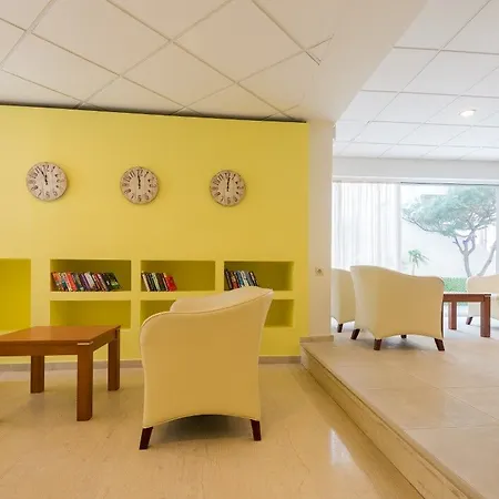 Majestic - Adults Only Hotel