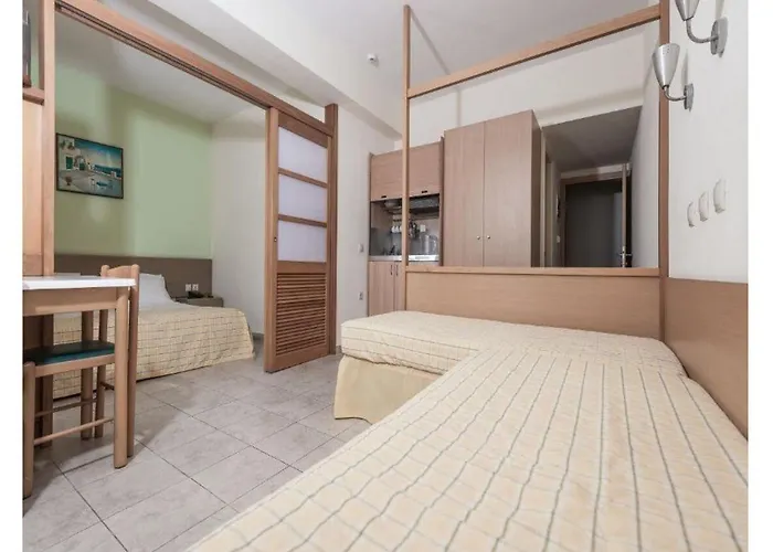 雄伟酒店 - 仅限成人 3* Rhodes City