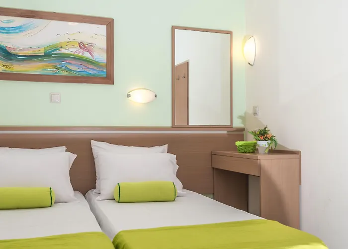 酒店 雄伟酒店 - 仅限成人