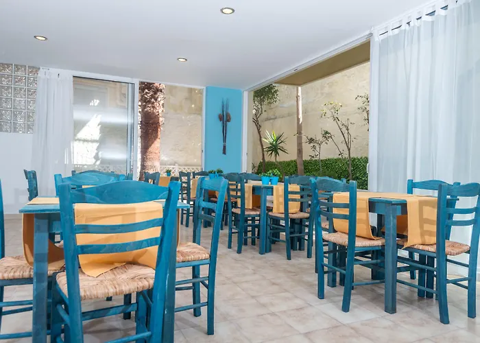 酒店 雄伟酒店 - 仅限成人