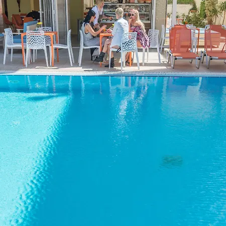 Majestic - Adults Only Szálloda 3*